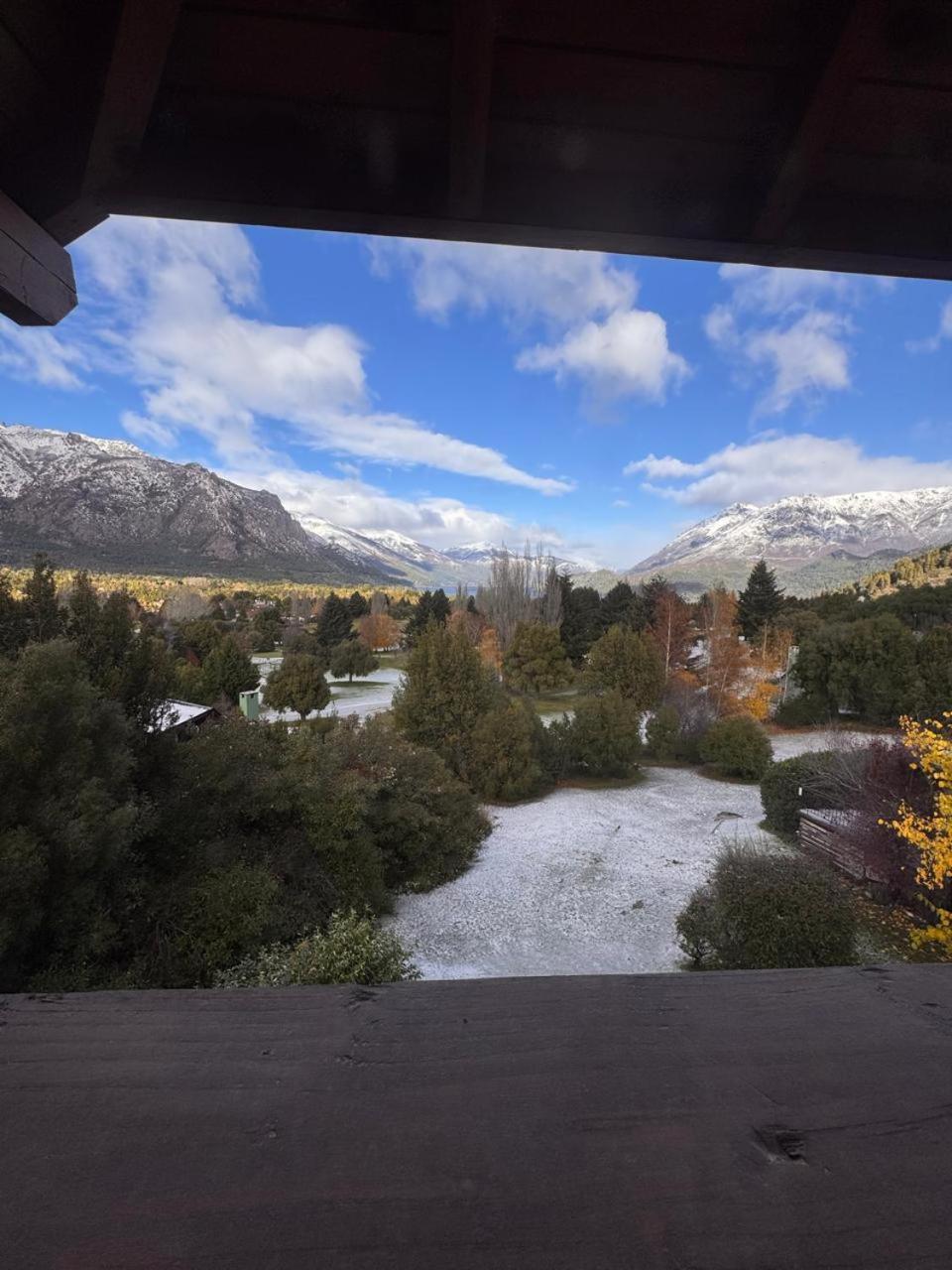 Arelauquen Bungalows & Suites San Carlos de Bariloche Exterior foto