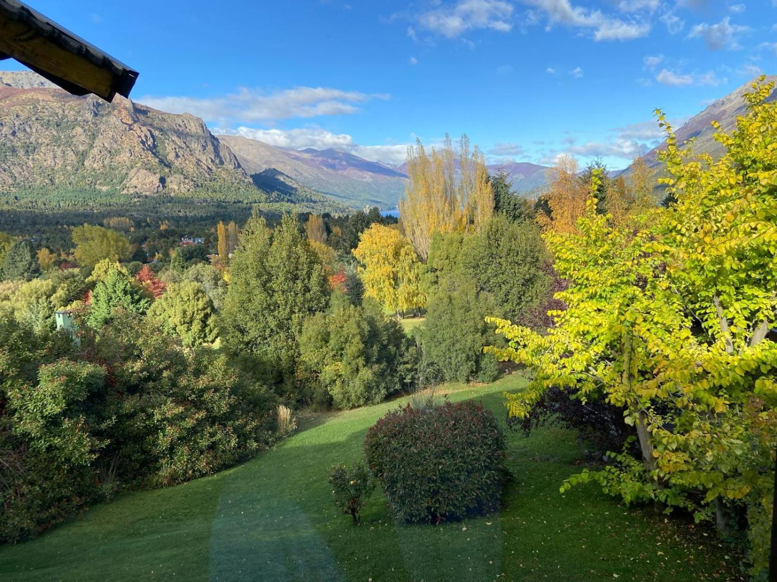 Arelauquen Bungalows & Suites San Carlos de Bariloche Exterior foto